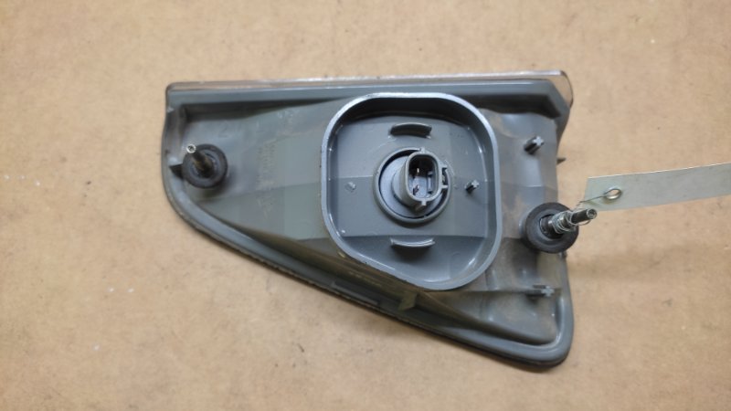 Фонарь заднего хода левый NISSAN MURANO Z50 02-07