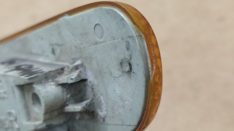 Повторитель поворота в крыло передний правый XEDOS 9 X9 (TA) 93-02