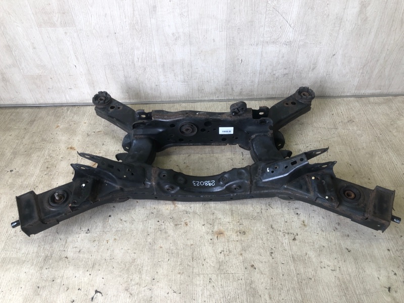 Балка задней подвески PATHFINDER R52 12-21 2015 R52 3.5 VQ35DE