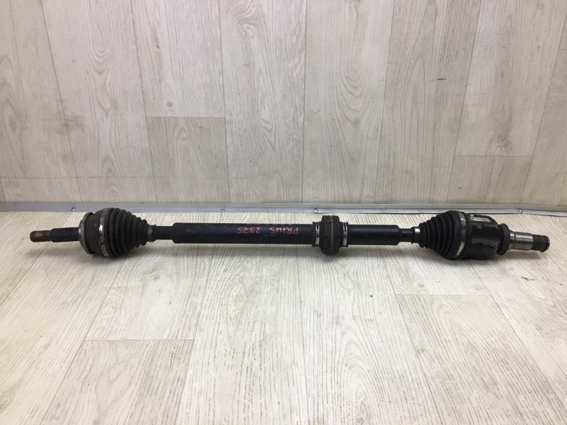 Запчасть привод передний передний правый TOYOTA PRIUS - 30 09-17 2013 ZVW30 1.8 2ZRFXE 4341047030 Б/У Привод передний передний правый TOYOTA PRIUS - 30 09-17 2013 ZVW30 1.8 2ZRFXE 4341047030 Б/У