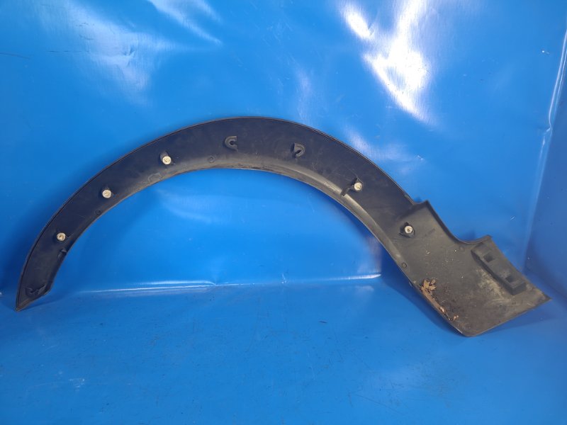 Накладка крыла (расширитель арки) передняя правая VOLVO XC70 00–07 2.5 B5254T2