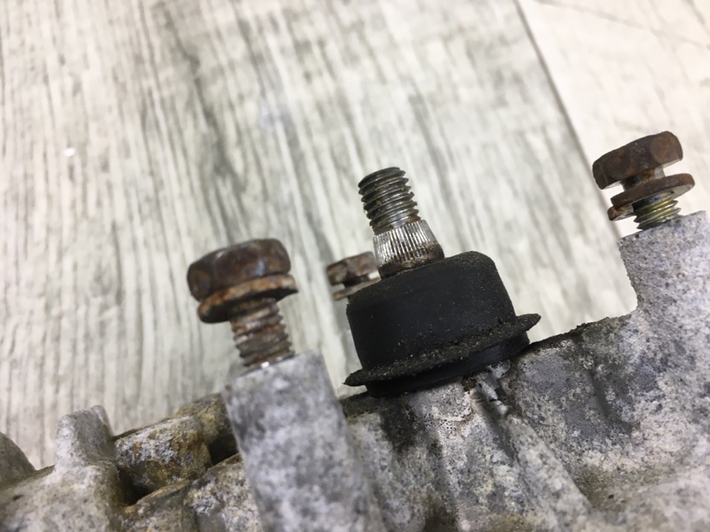 Моторчик стеклоочистителя передний CIVIC ES 00-05