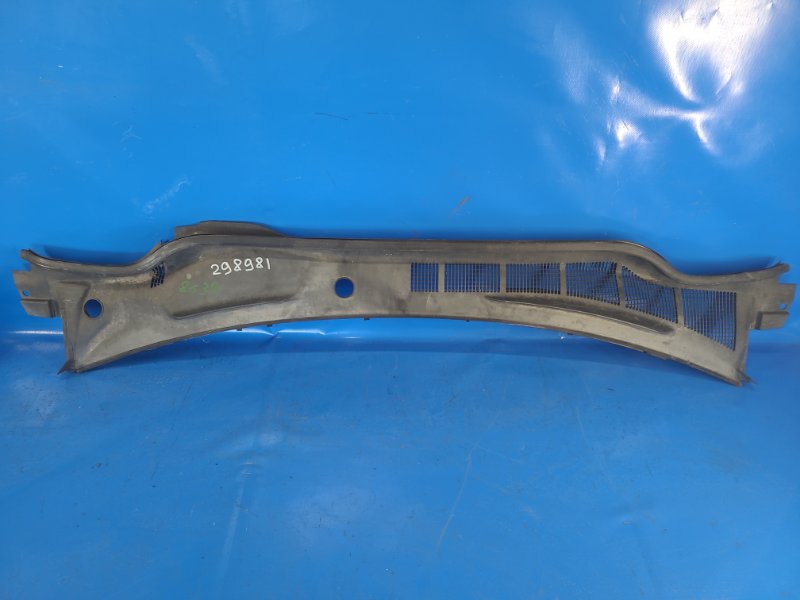 Запчасть пластик под лобовое стекло / жабо TOYOTA CAMRY 40 06-11 2007 3.5 2GR-FE 55708-06080 Б/У Пластик под лобовое стекло / Жабо TOYOTA CAMRY 40 06-11 2007 3.5 2GR-FE 55708-06080 Б/У