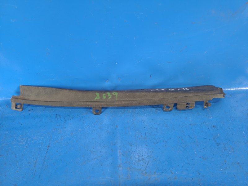 Накладка крыла переднего внутренняя передняя правая TOYOTA CAMRY 40 06-11 2007 3.5 2GR-FE 53825-06020 Б/У