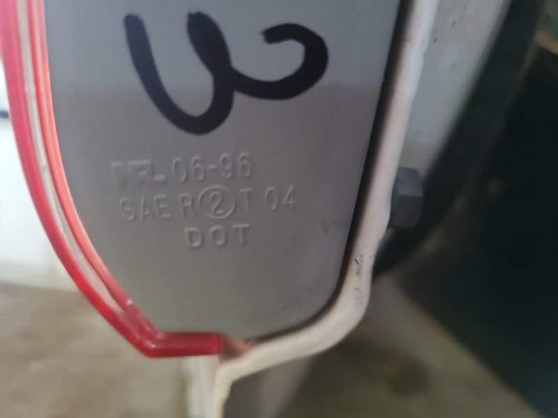 Фонарь внутренний правый CAMRY 40 06-11 2007 3.5 2GR-FE Фонарь внутренний правый CAMRY 40 06-11 2007 3.5 2GR-FE