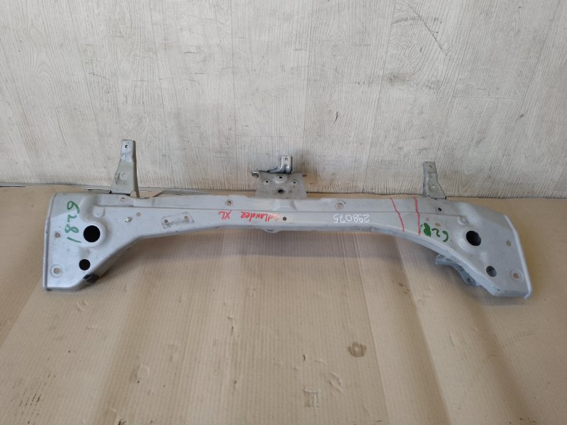 Панель передняя верхняя OUTLANDER XL 05-13 2010 3.0 6B31