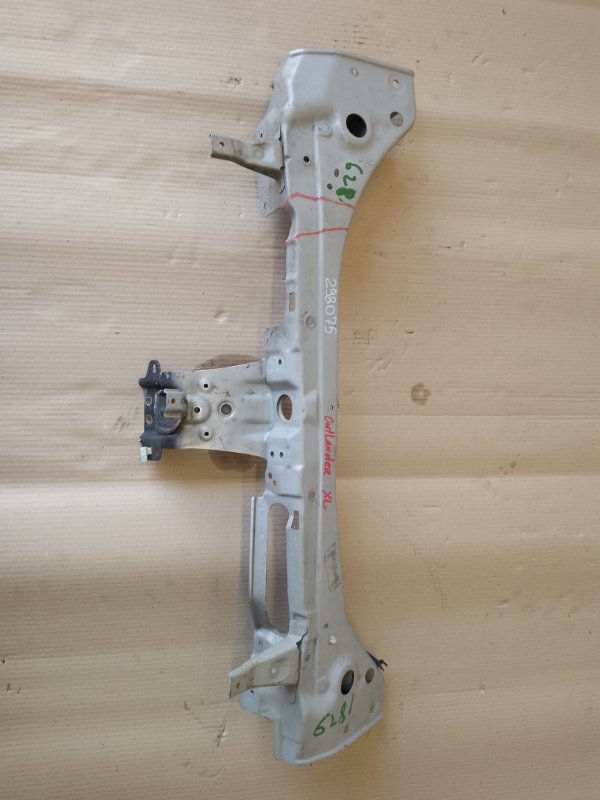 Панель передняя верхняя OUTLANDER XL 05-13 2010 3.0 6B31