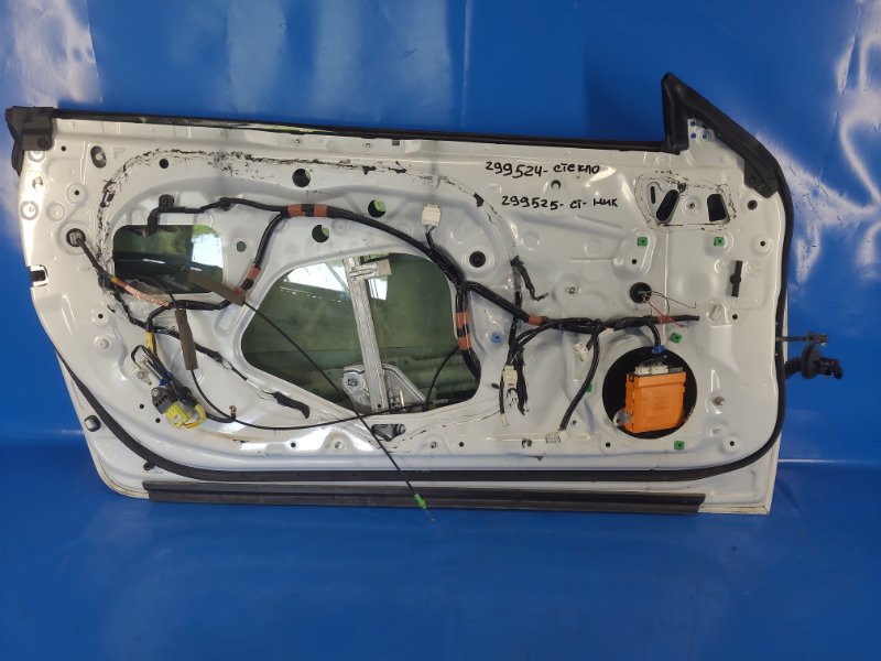 Дверь левая IS250/350 05-13 2013 GSE20L 2.5 4GR-FSE Дверь левая IS250/350 05-13 2013 GSE20L 2.5 4GR-FSE