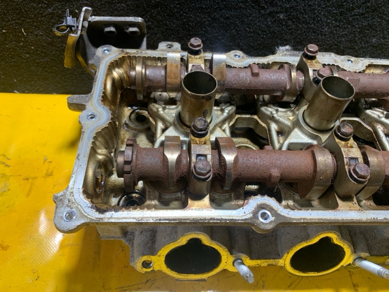 Головка блока цилиндров левая G35 03-07 2006 Седан 3.5