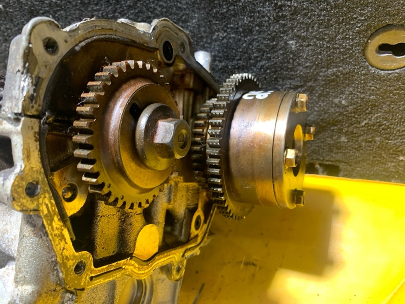 Головка блока цилиндров правая G35 03-07 2006 Седан 3.5