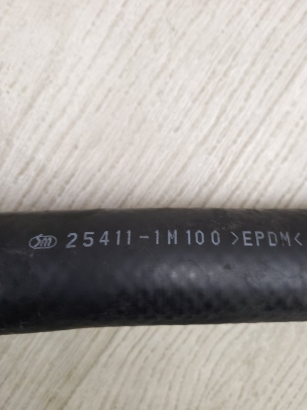 Патрубок радиатора печки KIA FORTE/CERATO TD 08-13 TD 2.0 G4KD