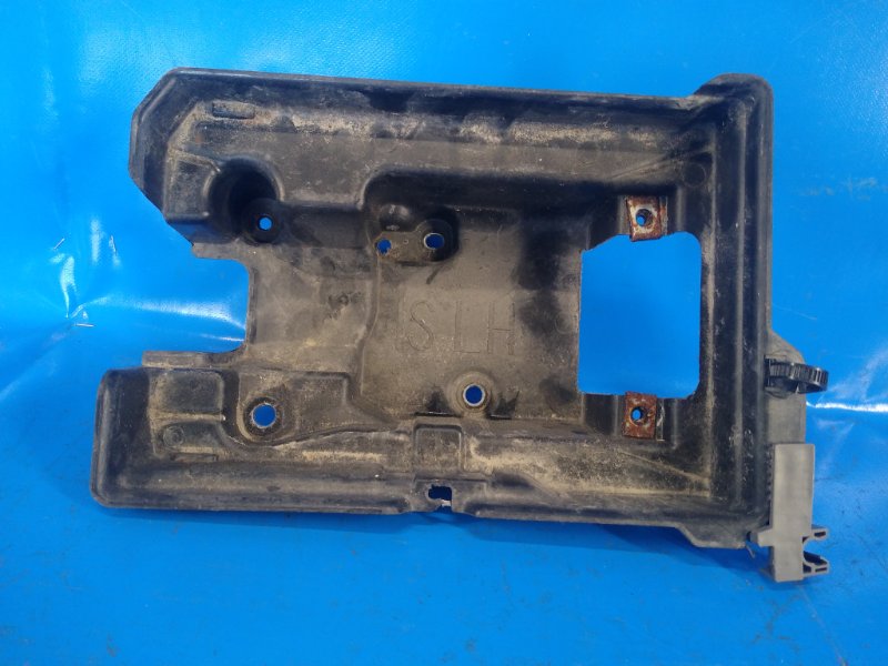 Полка аккумулятора IS250/350 05-13 2013 GSE20L 2.5 4GR-FSE