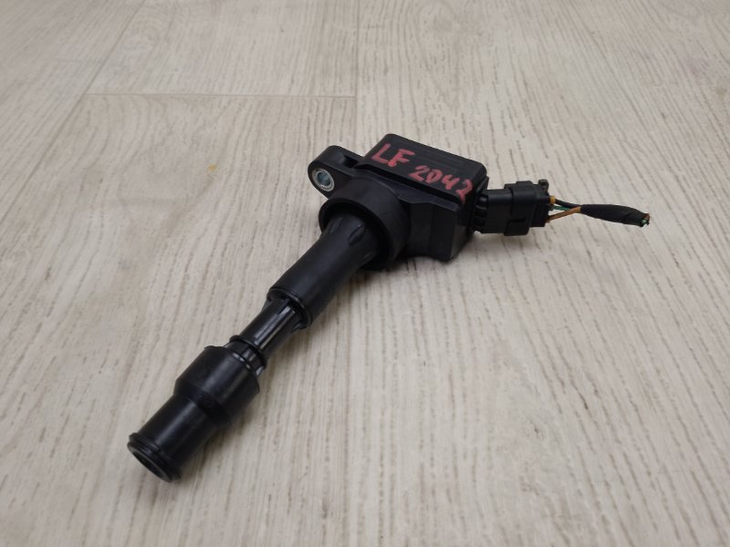 Запчасть катушка зажигания HYUNDAI SONATA LF 2014- 2016 LF 2.0 G4NG 273002E601 Б/У Катушка зажигания HYUNDAI SONATA LF 2014- 2016 LF 2.0 G4NG 273002E601 Б/У