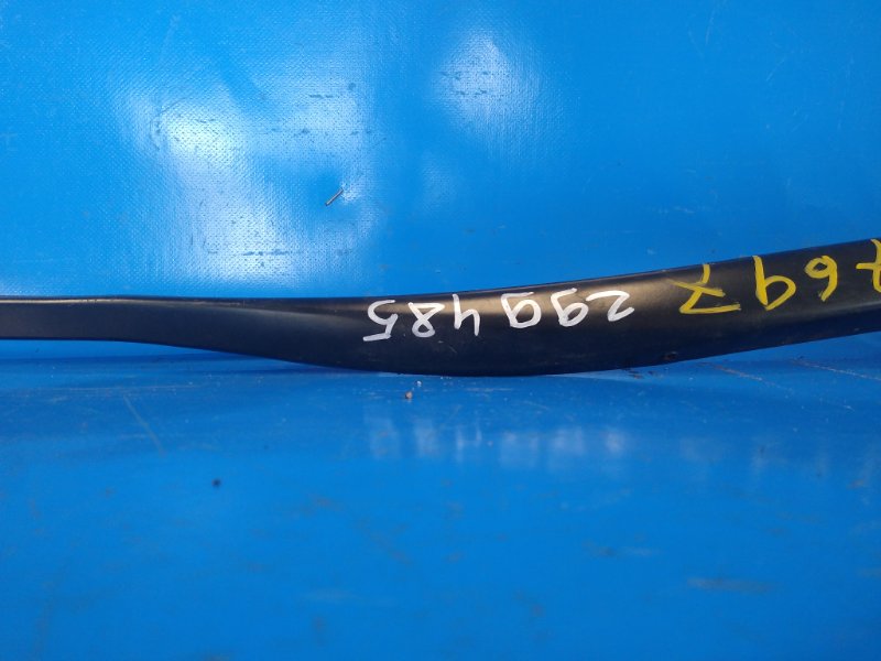 Поводок стеклоочистителя передний правый LEXUS IS250/350 05-13 GSE20L 2.5 4GR-FSE