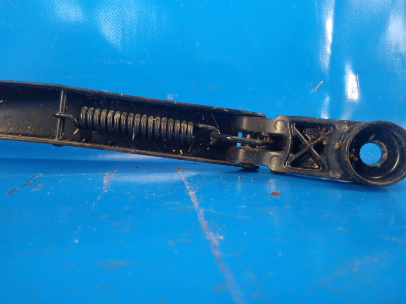 Поводок стеклоочистителя передний правый IS250/350 05-13 2013 GSE20L 2.5 4GR-FSE