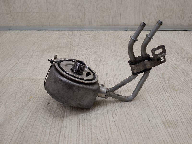 Запчасть теплообменник масляного фильтра CADILLAC ATS 12-19 2014 2.0 LTG 12658740 Б/У Теплообменник масляного фильтра CADILLAC ATS 12-19 2014 2.0 LTG 12658740 Б/У