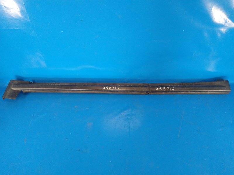 Накладка порога наружная правая JEEP COMPASS 06-16 2014 2.0 ECN 5182572AB Б/У