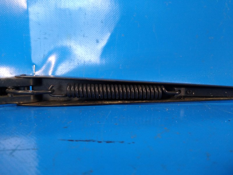 Поводок стеклоочистителя передний правый CALIBER 06-11 2006 2.0 ECN Поводок стеклоочистителя передний правый CALIBER 06-11 2006 2.0 ECN