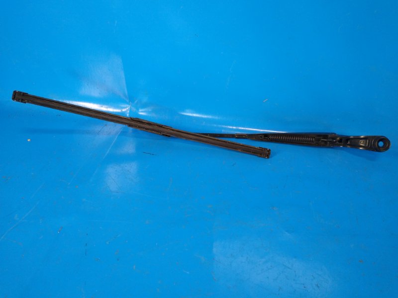 Поводок стеклоочистителя передний левый CALIBER 06-11 2006 2.0 ECN Поводок стеклоочистителя передний левый CALIBER 06-11 2006 2.0 ECN