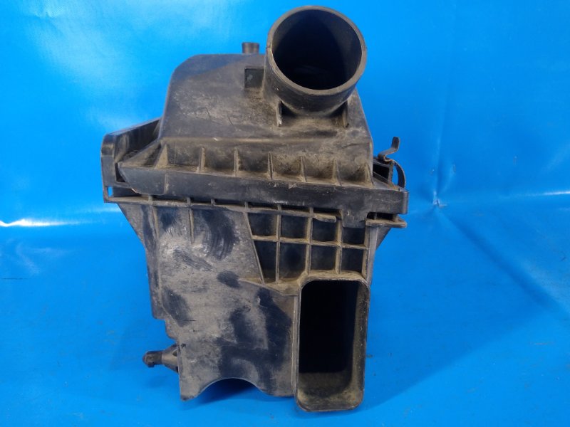 Корпус воздушного фильтра DODGE CALIBER 06-11 2.0 ECN