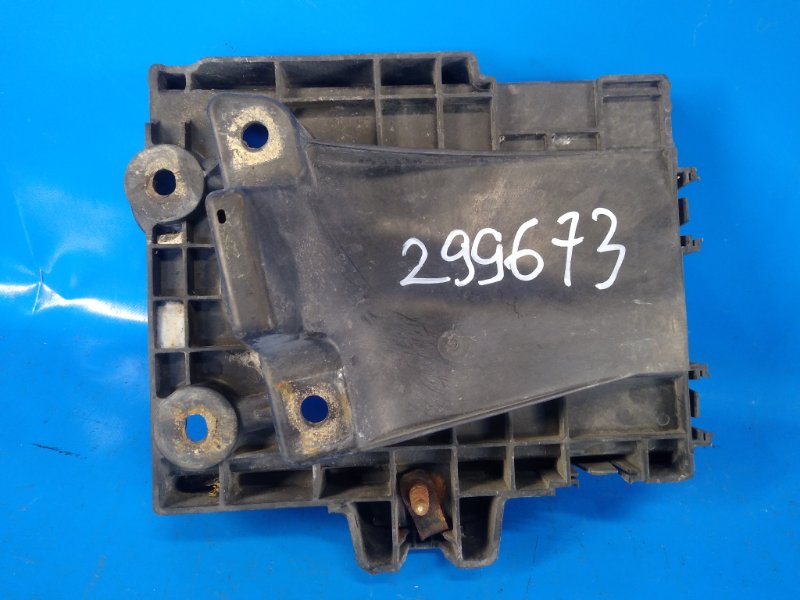 Полка аккумулятора DODGE CALIBER 06-11 2006 2.0 ECN 5115731AA Б/У