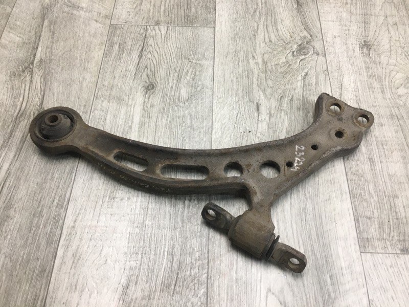 Рычаг передней подвески нижний передний левый TOYOTA CAMRY 20 96-02 Рычаг передней подвески нижний передний левый TOYOTA CAMRY 20 96-02