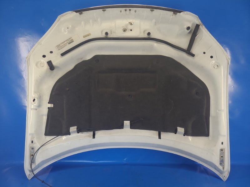 Капот 200 10-14 2013 3.6 ERB