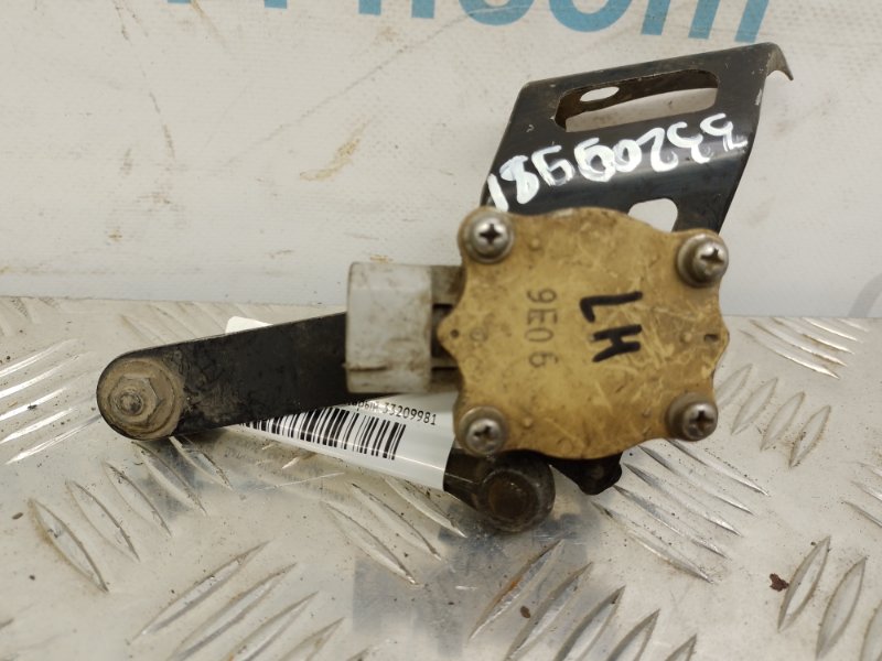 Датчик положения кузова LEXUS LS430 00-06