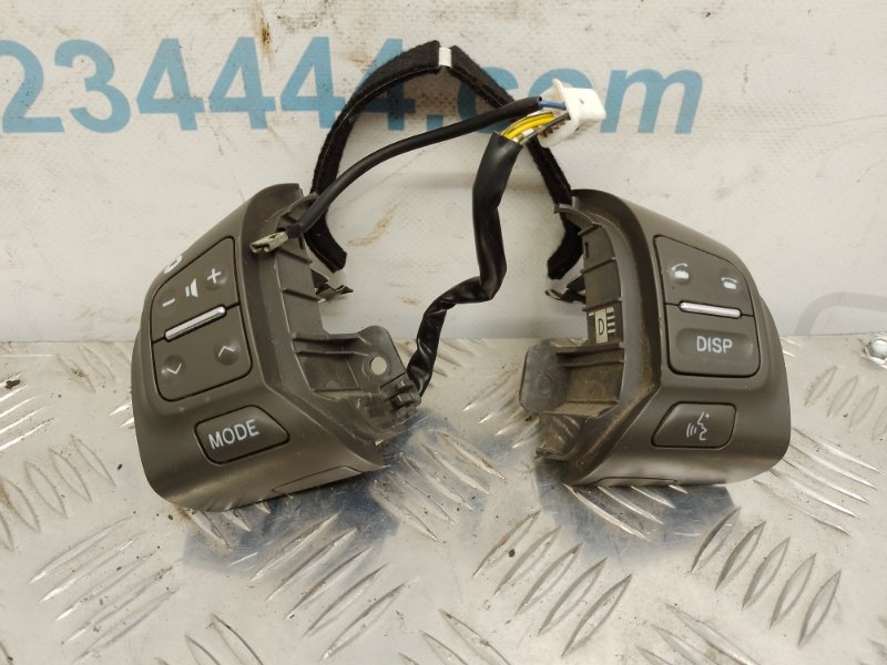 Кнопки на руль LEXUS GS350 GS300 05-11 8424730031E0 Б/У