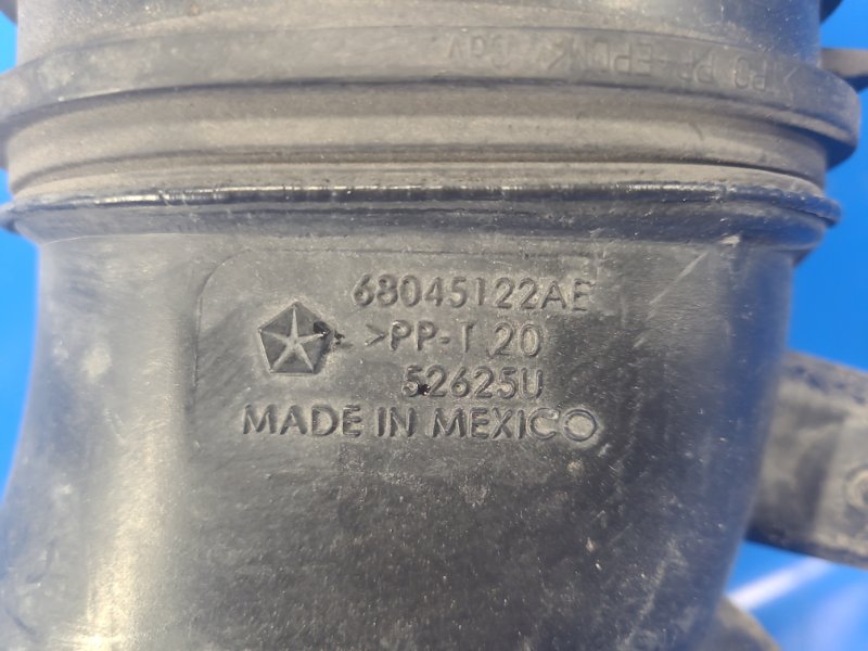 Патрубок воздушного фильтра CHRYSLER 200 10-14 3.6 ERB