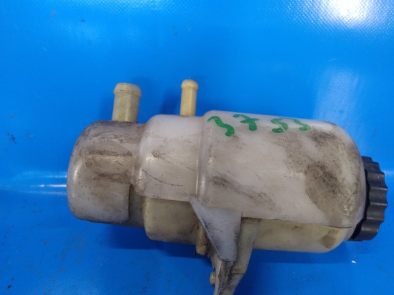 Бачок ГУР 200 10-14 2013 3.6 ERB Бачок ГУР 200 10-14 2013 3.6 ERB