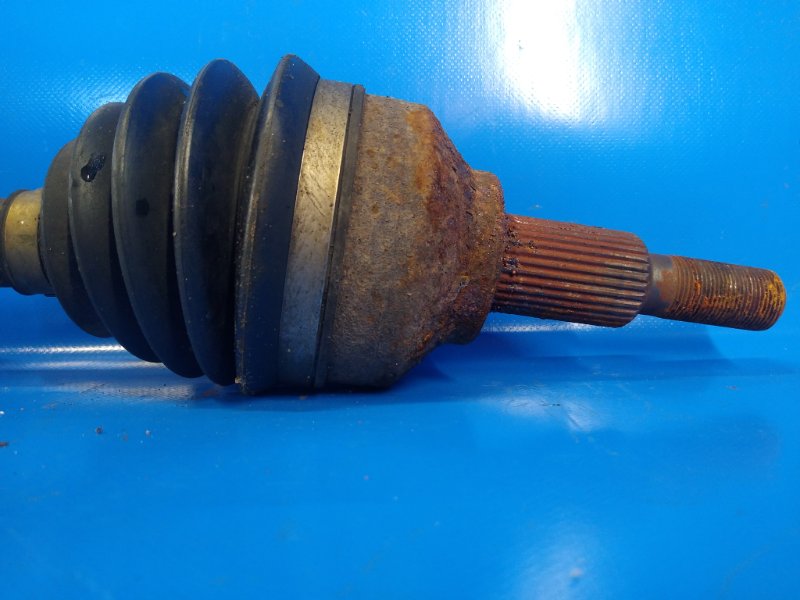 Привод передний левый 200 10-14 2013 3.6 ERB