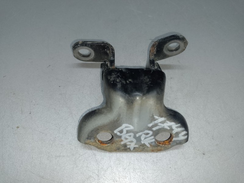 Петля двери верхняя задняя левая SUBARU IMPREZA 11-17 2012 GJ 2.0 FB20B 60479FJ010 Б/У