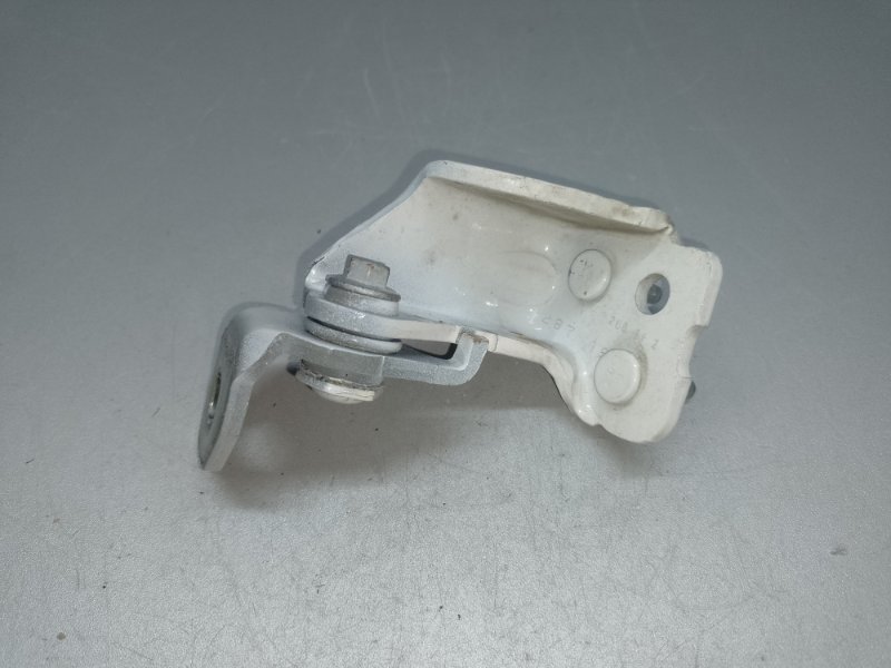 Петля двери верхняя задняя левая FORD EDGE 15- 2016 C35PDED 3.5L FT4Z-5826801-B Б/У