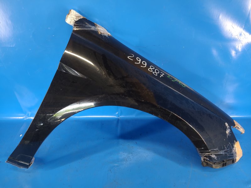 Запчасть крыло переднее правое CHRYSLER 200 10-14 2012 2.4 ED3 68079072AB Б/У Крыло переднее правое CHRYSLER 200 10-14 2012 2.4 ED3 68079072AB Б/У