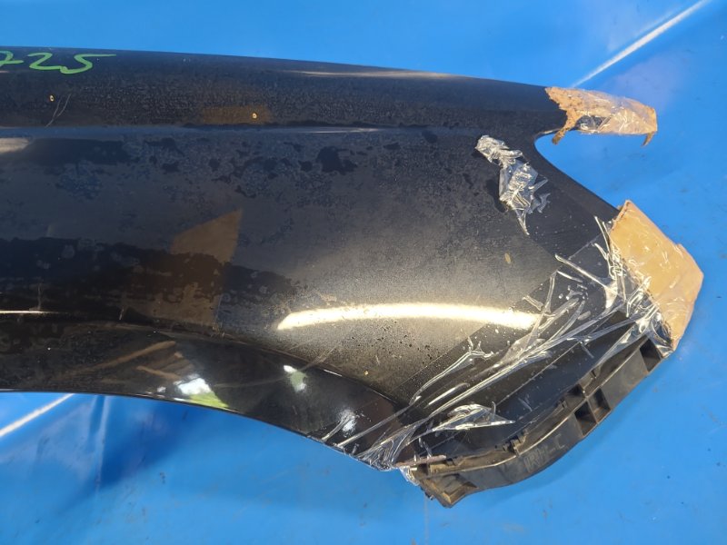 Крыло переднее правое 200 10-14 2012 2.4 ED3 Крыло переднее правое 200 10-14 2012 2.4 ED3