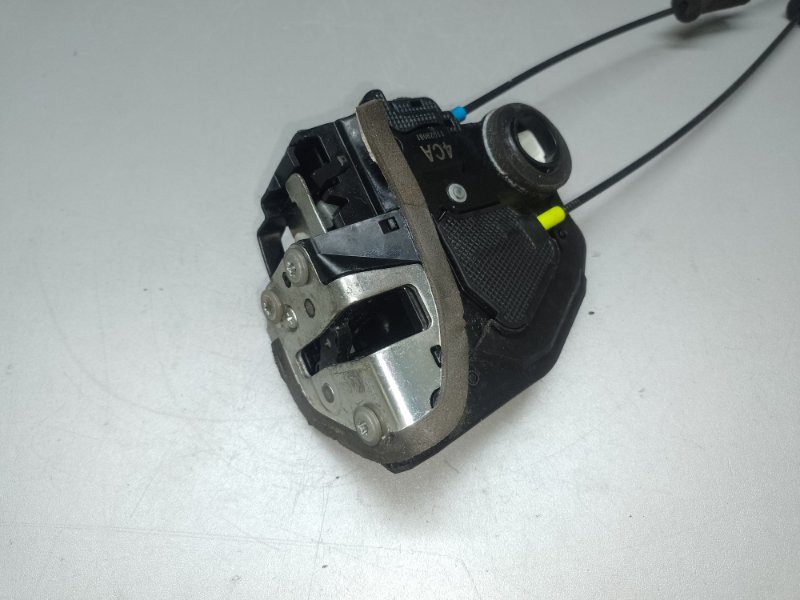 Замок двери задний правый SUZUKI KIZASHI 09-14 2011 J24B 82310-57L13 Б/У