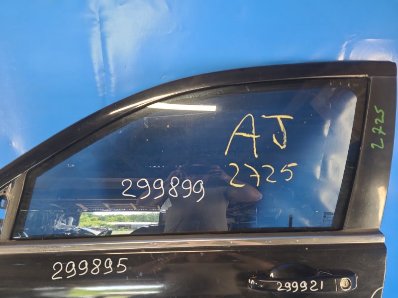 Запчасть стекло двери переднее левое CHRYSLER 200 10-14 2012 2.4 ED3 5074557AC Б/У Стекло двери переднее левое CHRYSLER 200 10-14 2012 2.4 ED3 5074557AC Б/У