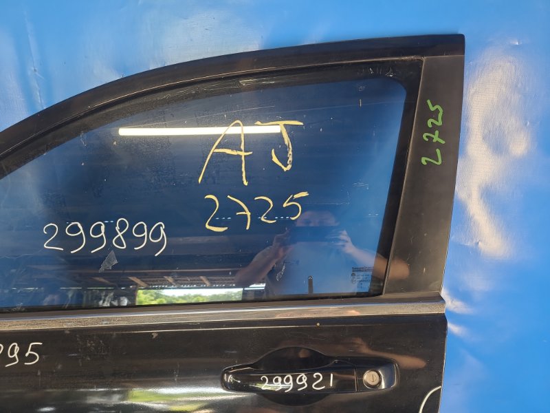 Дверь передняя левая 200 10-14 2012 2.4 ED3