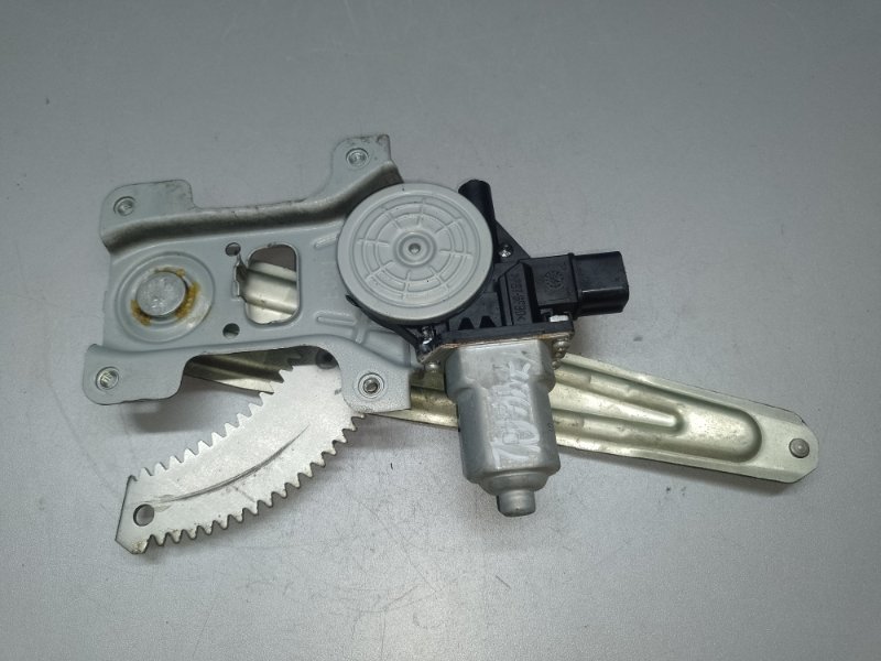 Стеклоподъемник задний левый SUBARU IMPREZA 11-17 2012 GJ 2.0 FB20B 62222FJ010 Б/У