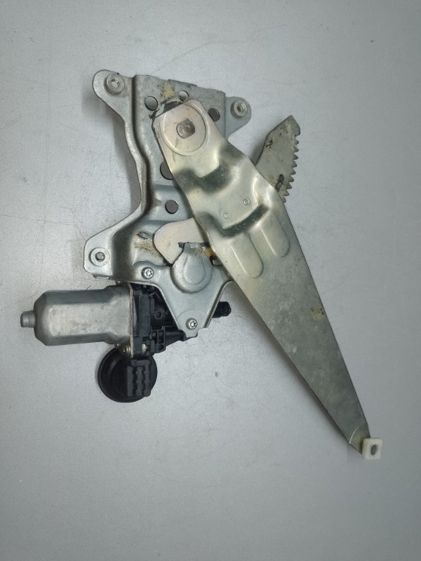 Стеклоподъемник задний правый KIZASHI 09-14 2011 J24B