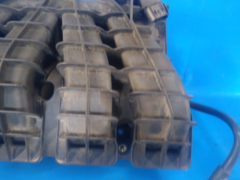 Коллектор впускной 200 10-14 2012 2.4 ED3