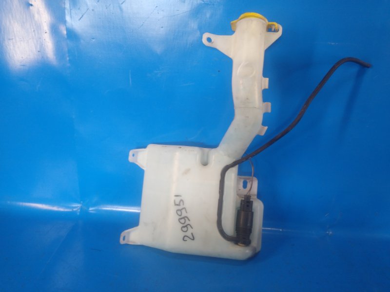 Бачок омывателя CHRYSLER 200 10-14 2012 2.4 ED3 68101141AA Б/У