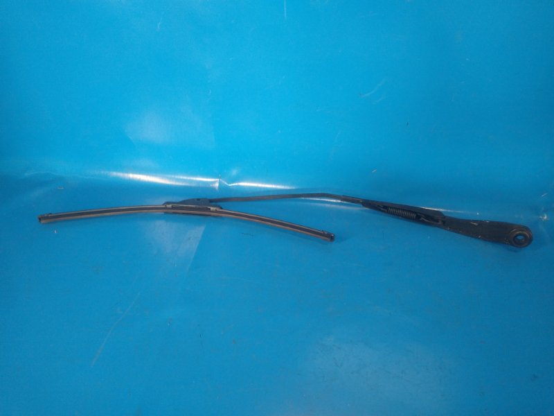 Поводок стеклоочистителя передний правый 200 10-14 2012 2.4 ED3