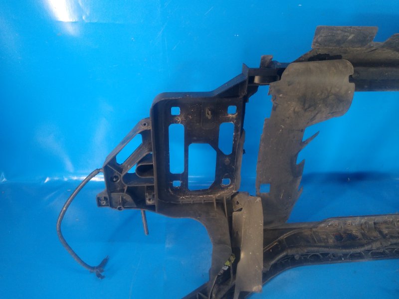 Панель передняя 200 10-14 2012 2.4 ED3