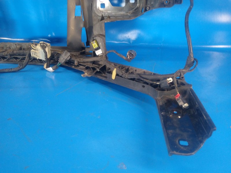 Панель передняя 200 10-14 2012 2.4 ED3