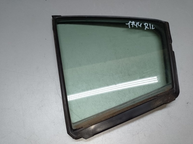 Стекло двери глухое заднее левое SUBARU IMPREZA 11-17 2012 GJ 2.0 FB20B 62012FJ310 Б/У