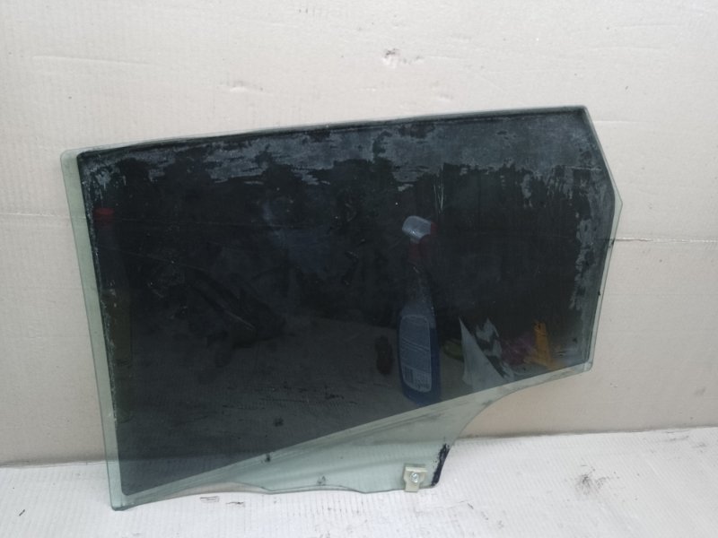 Стекло двери заднее правое 3 BK 03-08 2006 BK 2.3 L3