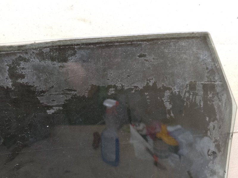 Стекло двери заднее правое MAZDA 3 BK 03-08 BK 2.3 L3