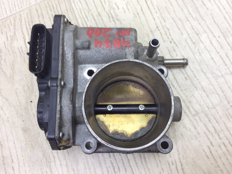 Дроссельная заслонка NISSAN NV200 USA 13- 2.0 MR20DE